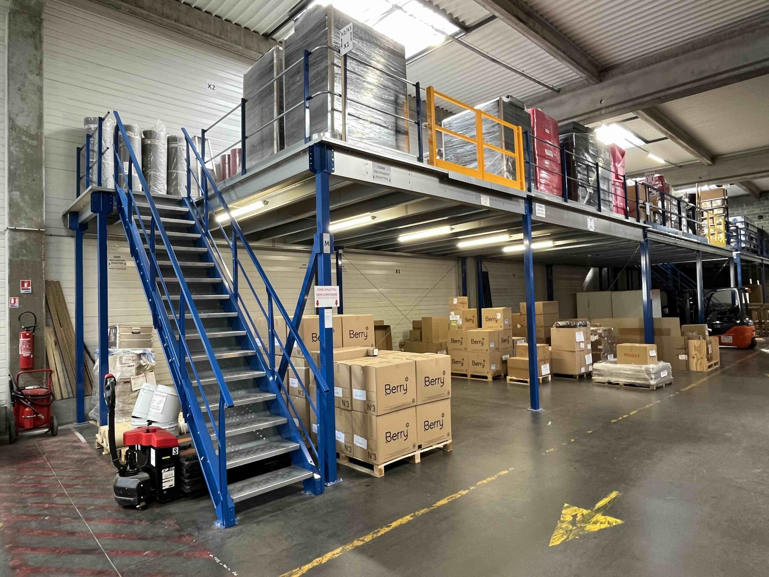 mezzanine de stockage industriel